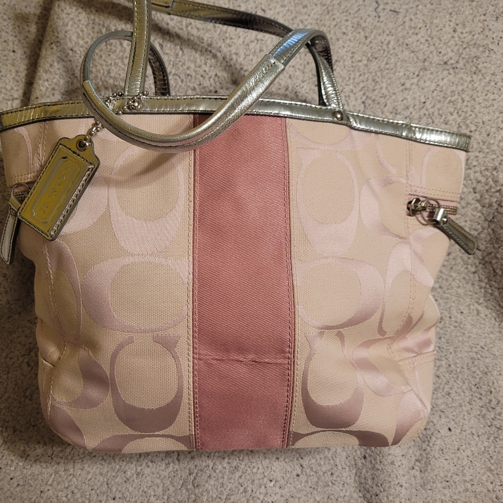 Coach Signature hobo bag